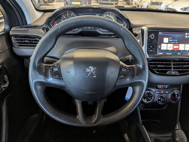 Peugeot 208 1.2 PureTech Blue Lion Trekhaak, Carplay, Airco