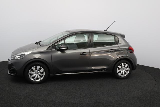 Peugeot 208 1.2 PureTech Active/ D-RIEM VERV: 63.000 KM!/ DEALER ONDERHOUDEN!/ 5-Drs/ Apple + Android/ Navi/ Airco/ Cruise/ Elek. pakket/ Isofix/ Bluetooth/ Armsteun/ Multi. LEDER. Stuur/ Dakspoiler/ LED Dagrijverl.
