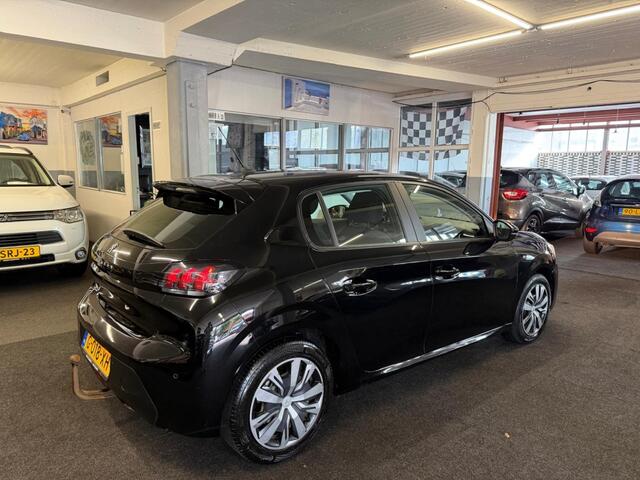 Peugeot 208 1.2 PT*Carplay*Camera*led*Navi