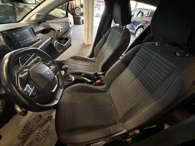Peugeot 208 1.2 PT*Carplay*Camera*led*Navi