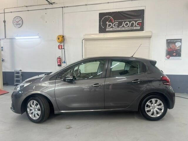 Peugeot 208 1.2 PURET. BLUE LION, Airco, Media systeem, PDC, Trekhaak