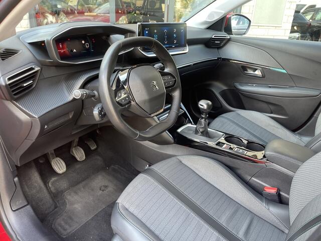 Peugeot 208 1.2 PureTech Allure 3D Led Distri VV