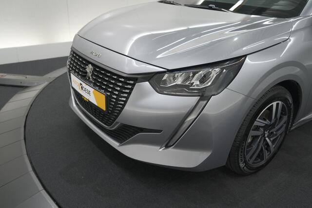 Peugeot 208 PureTech 100 Allure | Navigatie | Parkeersensoren | Apple Carplay