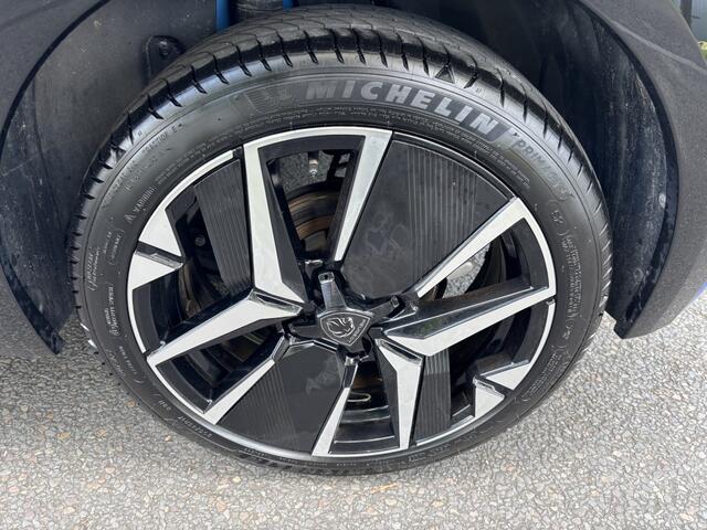 Peugeot 208 1.2 Hybrid 145 GT Automaat