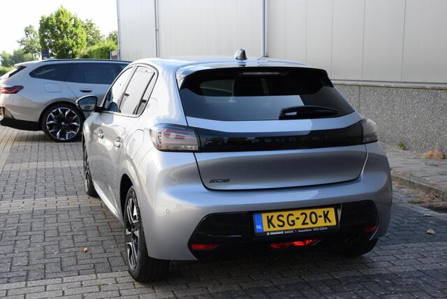 Peugeot 208 1.2 PureTech 100 Allure | cruise control | electronic climate controle | Parkeersensoren |