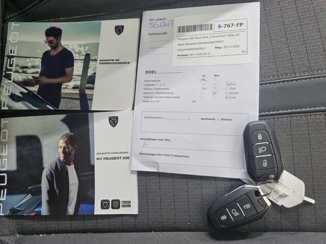 Peugeot 208 1.2 PureTech Allure Pack 1e-Eig. & Dealer-Onderh. BOVAG-Garantie. NL-Auto.