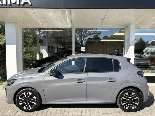 Peugeot 208 1.2T 100pk Allure | 2025 | Parkeersensoren | Cruise Control | Privacy Glass | Draadloos Apple Carplay/Android Auto