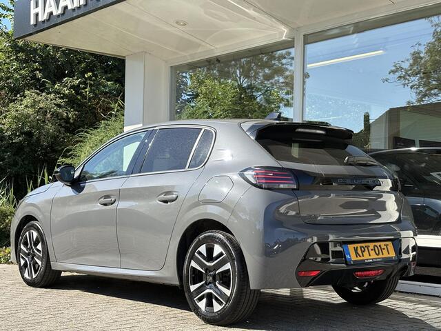 Peugeot 208 1.2T 100pk Allure | 2025 | Parkeersensoren | Cruise Control | Privacy Glass | Draadloos Apple Carplay/Android Auto