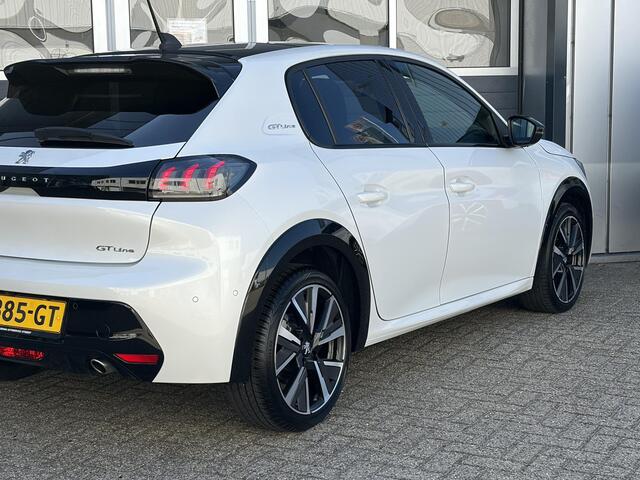Peugeot 208 1.2 PureTech GT Line | Pano | Keyless | Cruise | Camera | Stoel verwarming |