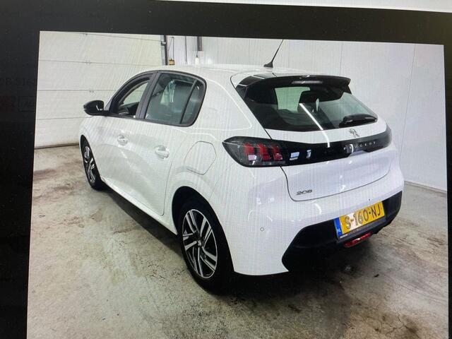 Peugeot 208 1.2 PT Active Pack PDC / LMV / NAVI / AIRCO / LED / NAVI / ISOFIX