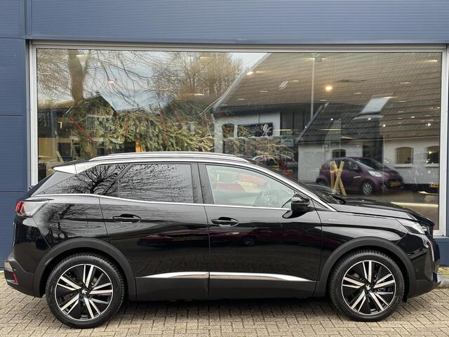 Peugeot 3008 1.6 HYbrid4 300 GT Pack Business 12-2022 ! | Meest Complete Uitvoering ! | 4-Wielaandrijving | Plug-In Hybride | Panoramisch Schuif-/Kanteldak | FOCAL Premium Audio | Night Vision | Stoelverwarming | Keyless Pakket | 360 Graden Camera | Dode Hoek Detectie