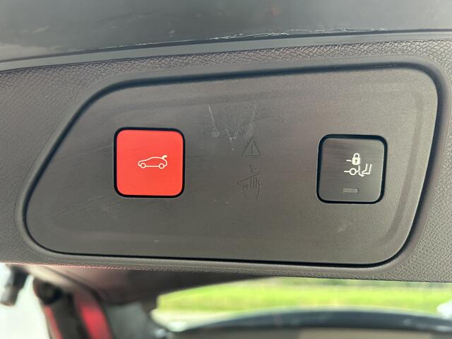 Peugeot 3008 1.2 PureTech CAMERA APPLE CARPLAY HALF LEER LED NAVI CRUISE ECC