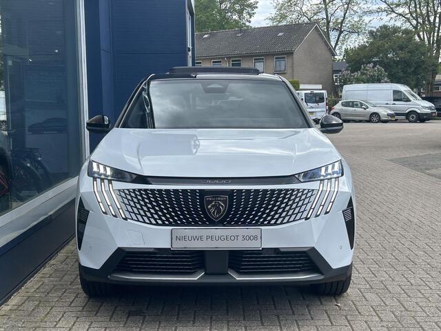 Peugeot 3008 1.2 Hybrid 145 GT | Bouwjaar 2025 | Panorama Schuif-/Kanteldak | FOCAL Premium Audio | Alcantara Stoelen | Panorama Navigatie | Stoel & Stuurverwarming | Elektrische Kofferklep | Keyless Entry | Full LED Verlichting | 19" Lichtmetalen Velgen |