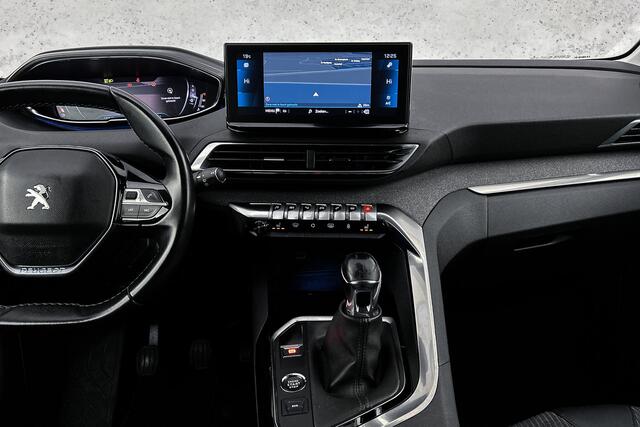 Peugeot 3008 1.2 PureTech Allure Pack | Camera | Adaptief cruise control | Apple carplay | LED | Verwarmde stoelen