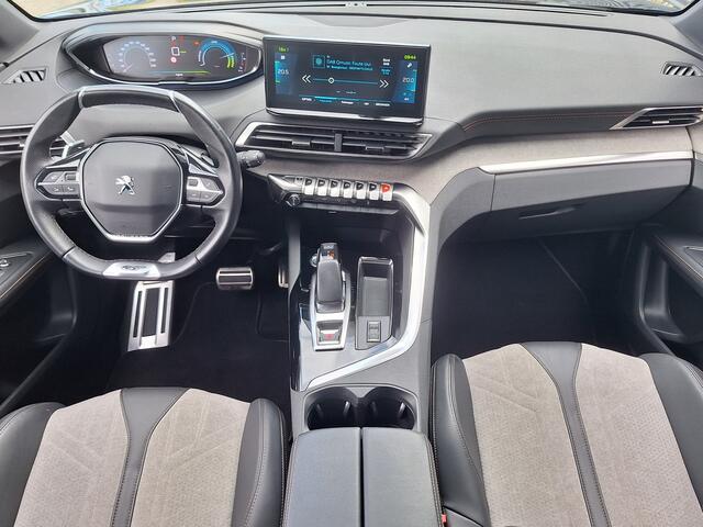 Peugeot 3008 1.6 HYbrid 225 GT Automaat | Navigatie | Camera | Climate Control | Sensoren