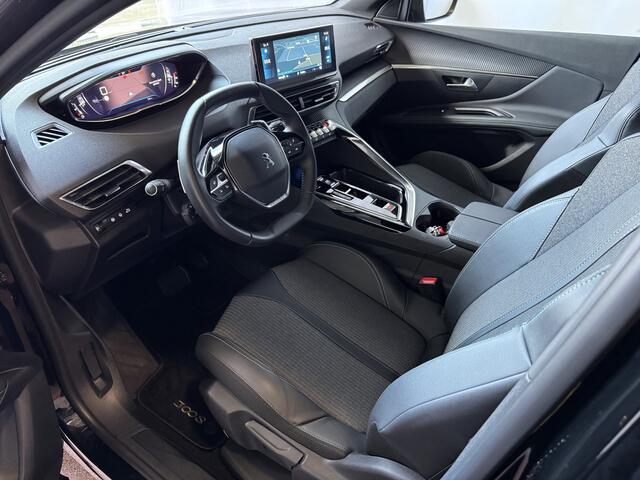 Peugeot 3008 130PK ALLURE LEER I-COCKPIT LED CARPLAY EUROPA.NAVI ELEK.KLEP CAMERA ADAP.CRUISE ZWARTE HEMEL. 05/2024 ALLURE 2024