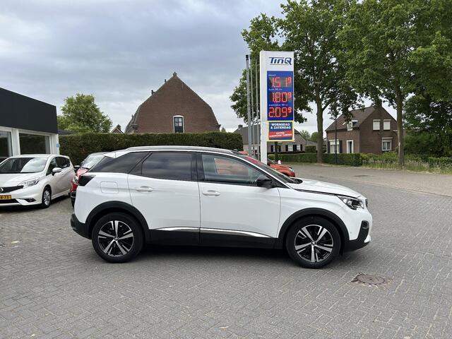 Peugeot 3008 1.2 PureTech Allure