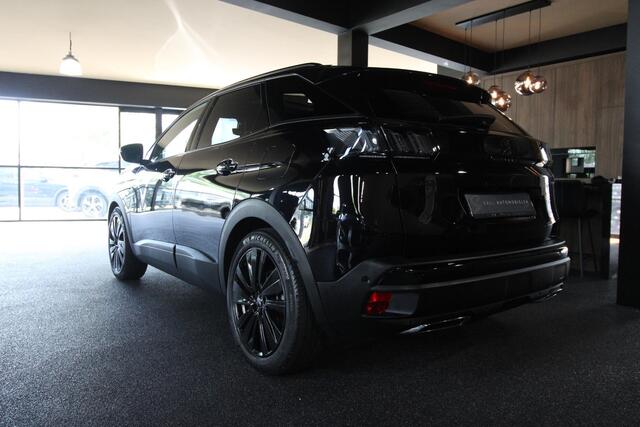Peugeot 3008 1.6 HYbrid GT | Black Pack | Pano | Focal | Massage