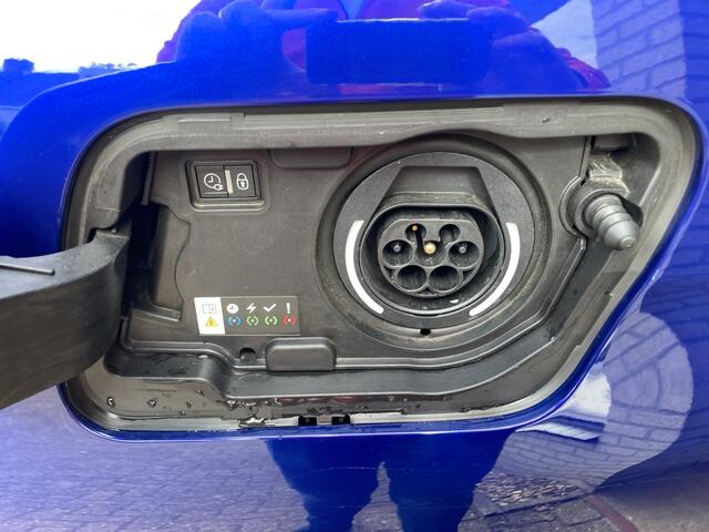 Peugeot 3008 1.6 Hybrid Plug-In GT-Line AUTOMAAT