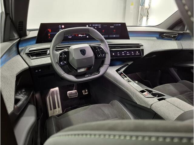 Peugeot 3008 1.2 Hybrid 136 GT Navigatie / Camera /
