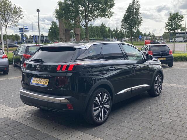 Peugeot 3008 1.2 PureTech Blue Lease Premium Avantage | Apple Carplay | Electronic Climate Control | Cruise Control | Achteruitrijcamera | Navigatiesysteem Full Map | Stuurwiel Multifunctioneel |
