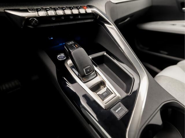 Peugeot 3008 1.2 PureTech Crossway Automaat (APPLE CARPLAY, GROOT NAVI, LEDER, ADAPTIVE CRUISE, 360 CAMERA, KEYLESS, SPORTSTOELEN, ELEK ACHTERKLEP, GETINT GLAS, NIEUWE APK, NIEUWSTAAT)