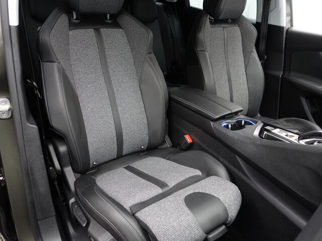 Peugeot 3008 1.2 PureTech GT Line Aut- Memory Seat, Focal Audio, Sfeerverlichting, Stoelverwarming, Keyless, Xenon Led