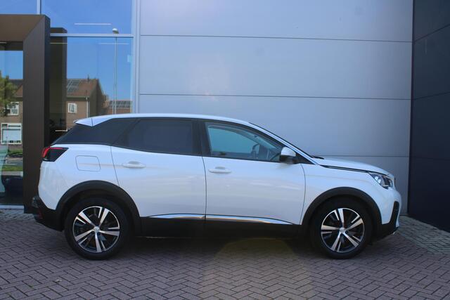 Peugeot 3008 1.2 PureTech 130pk Allure Automaat Pack Premium Airco Navi Camera Carplay 85100km
