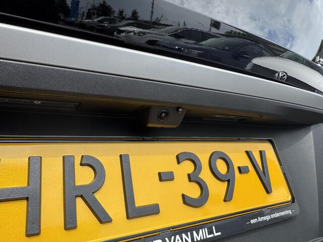 Peugeot 3008 1.2 Hybrid e-DCS6 136pk GT | NAVIGATIE | LEDER BEKLEDING | STOELVERW. /KOELING | ELEKTRISCHE KOFFERKLEP | AGR STOELEN | KEYLESS ENTRY