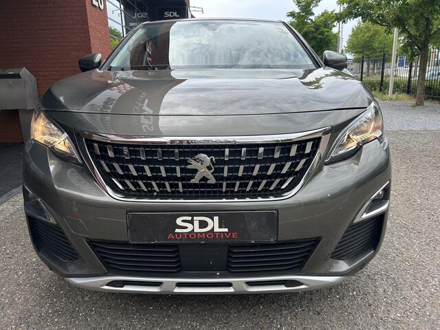 Peugeot 3008 1.2 PureTech Allure Crossway // NAVI + CARPLAY // PDC // CRUISE // CLIMA // DIGITAL COCKPIT