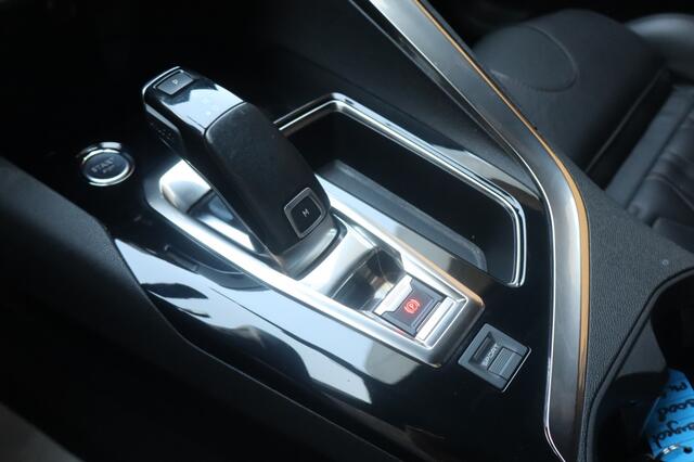 Peugeot 3008 1.6 e-THP GT Line | Geen import | Luxe stoelen | Trekhaak
