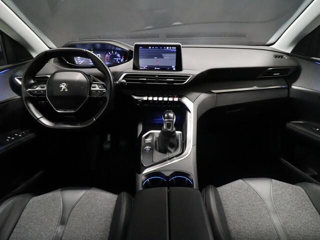 Peugeot 3008 1.2 PureTech Blue Lease Premium [TREKHAAK AFNEEMBAAR, APPLE CARPLAY, ANDROID, HALF LEDER, CAMERA, PDC V+A, CRUISE, NIEUWSTAAT]
