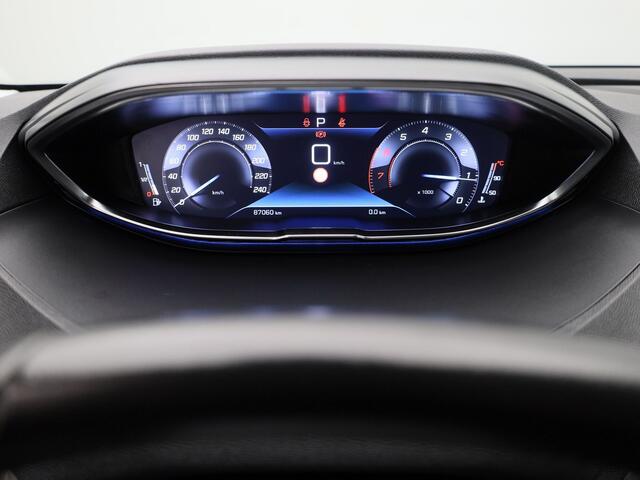 Peugeot 3008 1.2 PureTech 130 PK Automaat Active | CAMERA | CARPLAY