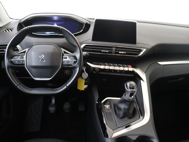 Peugeot 3008 1.2 PureTech Blue Lease Executive | Navigatie | Parkeersensoren | Climate Control