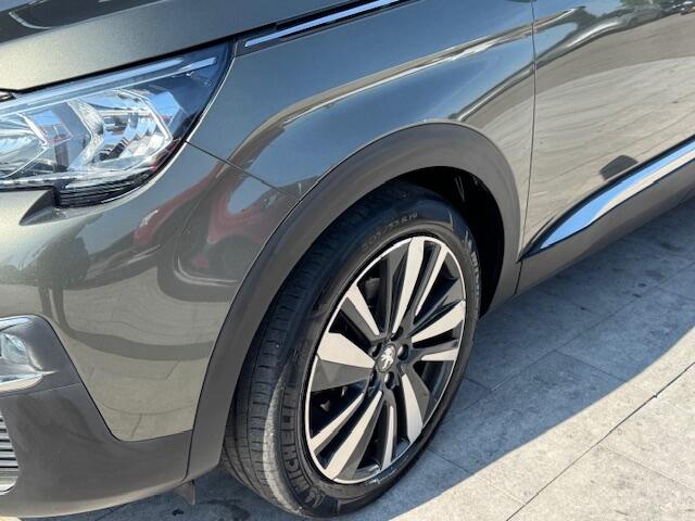 Peugeot 3008 1.2 PureTech Allure LED*NAVI*AUTOMAAT*GROOTSCHERM*
