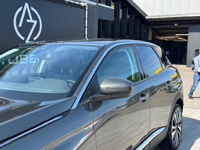 Peugeot 3008 1.2 PureTech Allure LED*NAVI*AUTOMAAT*GROOTSCHERM*