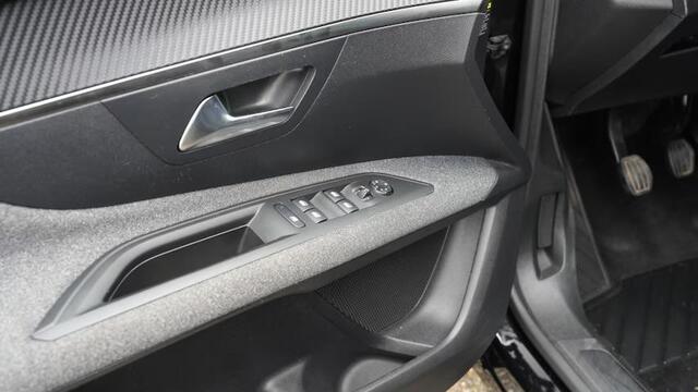 Peugeot 3008 1.2 PureTech Crossway