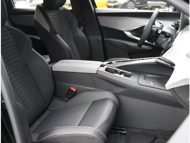 Peugeot 3008 1.2 Hybrid 136 Allure Automaat | DEMO | Navigation Pack | Metaalkleur | 19" LM Velgen | Parkeerhulp |