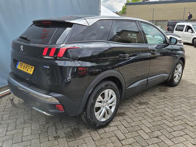 Peugeot 3008 1.2 PureTech Active NAVI TEL CC PDC