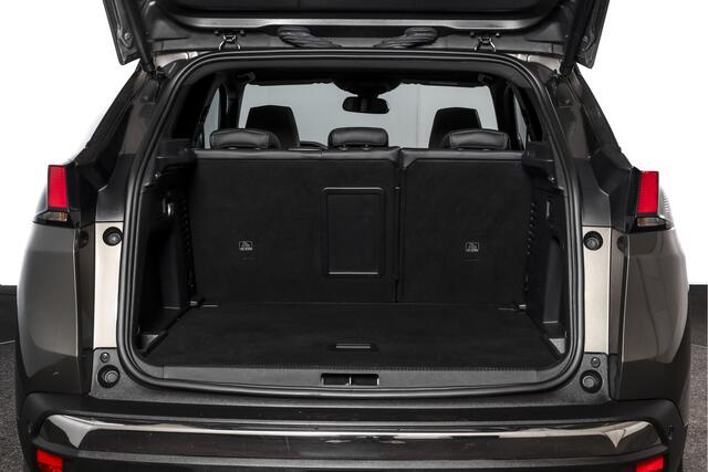 Peugeot 3008 1.2 PureTech 130 PK GT Line | S/K-Panodak | Dig. Cockpit | Cruise | PDC | Camera | NAV | ECC | Elek. Klep | DAB | LM 19" |