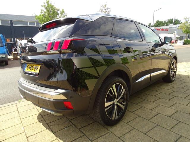 Peugeot 3008 1.2 PT CROSSWAY-Navi-Media-Blth-Pdc-Cam-Pdc-Led