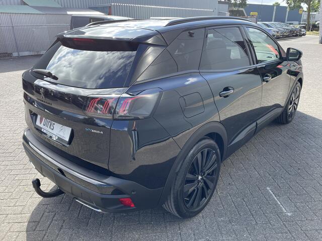 Peugeot 3008 300pk HYbrid4 GT Pack (Elektrisch Schuifdak - Leder incl verwarming/massage/geheugen - Trekhaak - NightVision - Focal Electra - Black Pack - Elektrische Klep)