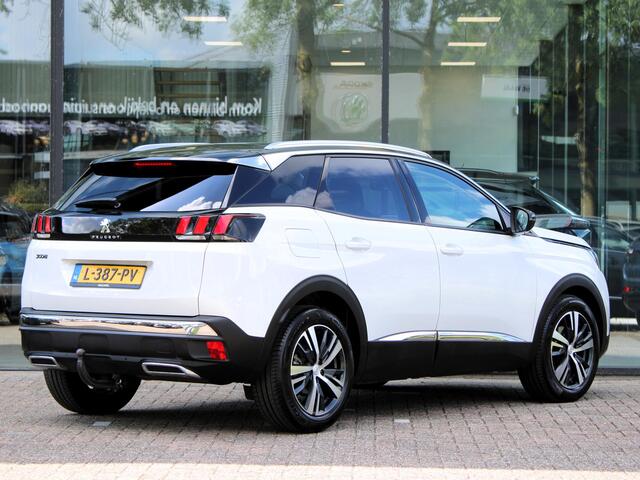 Peugeot 3008 1.2 PureTech Allure Automaat | Navi / Climate / Trekhaak