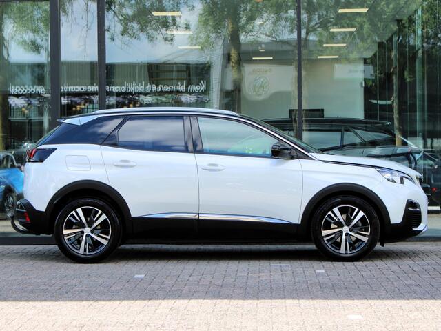 Peugeot 3008 1.2 PureTech Allure Automaat | Navi / Climate / Trekhaak