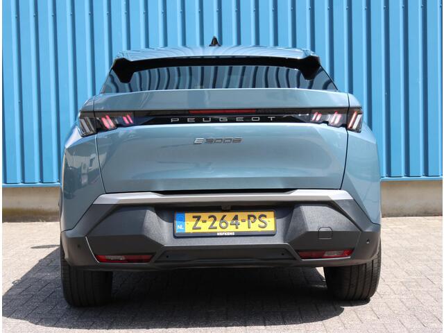 Peugeot 3008 e-3008 Allure 73 kWh 210PK | AppleCarPlay/AndroidAuto | 360'Camera | 19''LMV | Navigatie | Adaptief Cruise Control | Climate Control | Digitaal Dashboard | Keyless | FULL LED | Privacy Glass | Isofix |