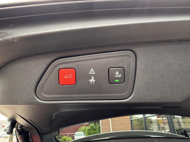 Peugeot 3008 1.2 PureTech Blue Lease Premium Avantage AUTOMAAT-CAMERA