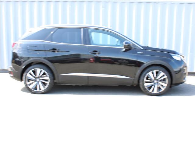 Peugeot 3008 1.6 HYbrid4 300 GT Navigatie / Camera