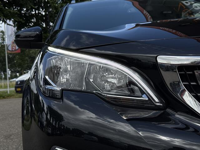 Peugeot 3008 1.2 PureTech Première | NL-auto | 1e Eig | Digi dash | Camera | Trekhaak | Carplay