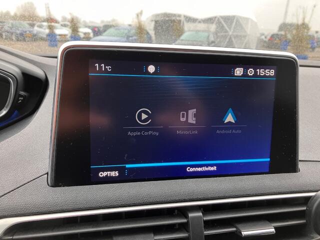 Peugeot 3008 1.2 PureT. Première Navi NAP Distributie VV