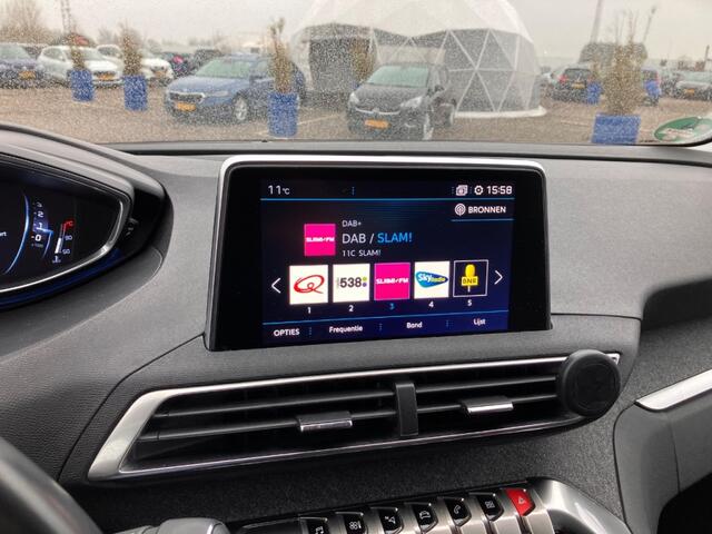 Peugeot 3008 1.2 PureT. Première Navi NAP Distributie VV